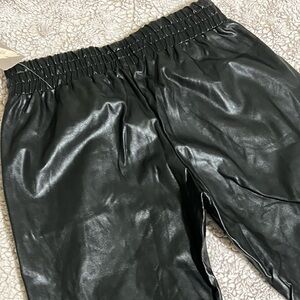 Forever 21 PLEATHER JOGGERS,size small